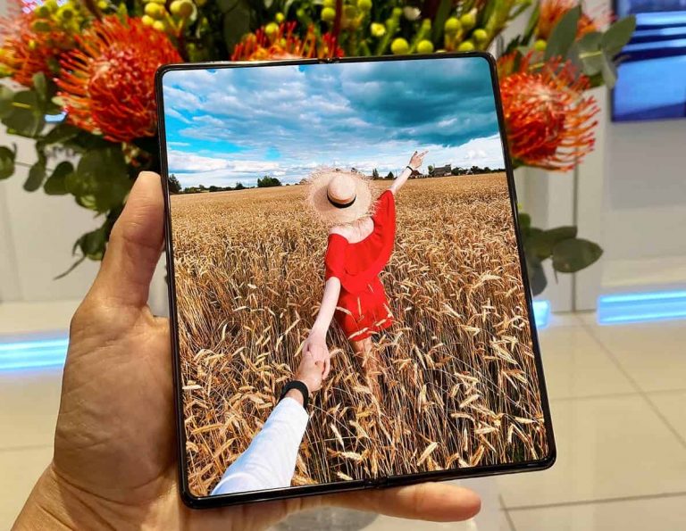 Samsung Galaxy Z Fold 3