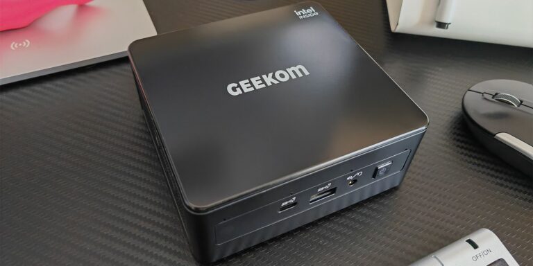 Geekom Mini IT8