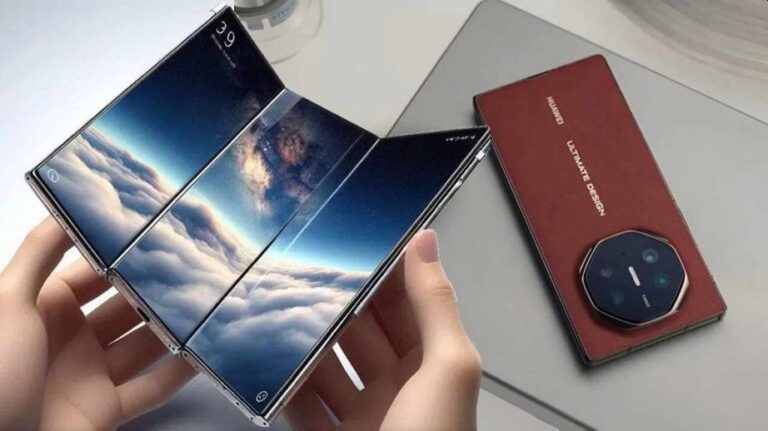 Huawei Mate XT smartphone tri-fold